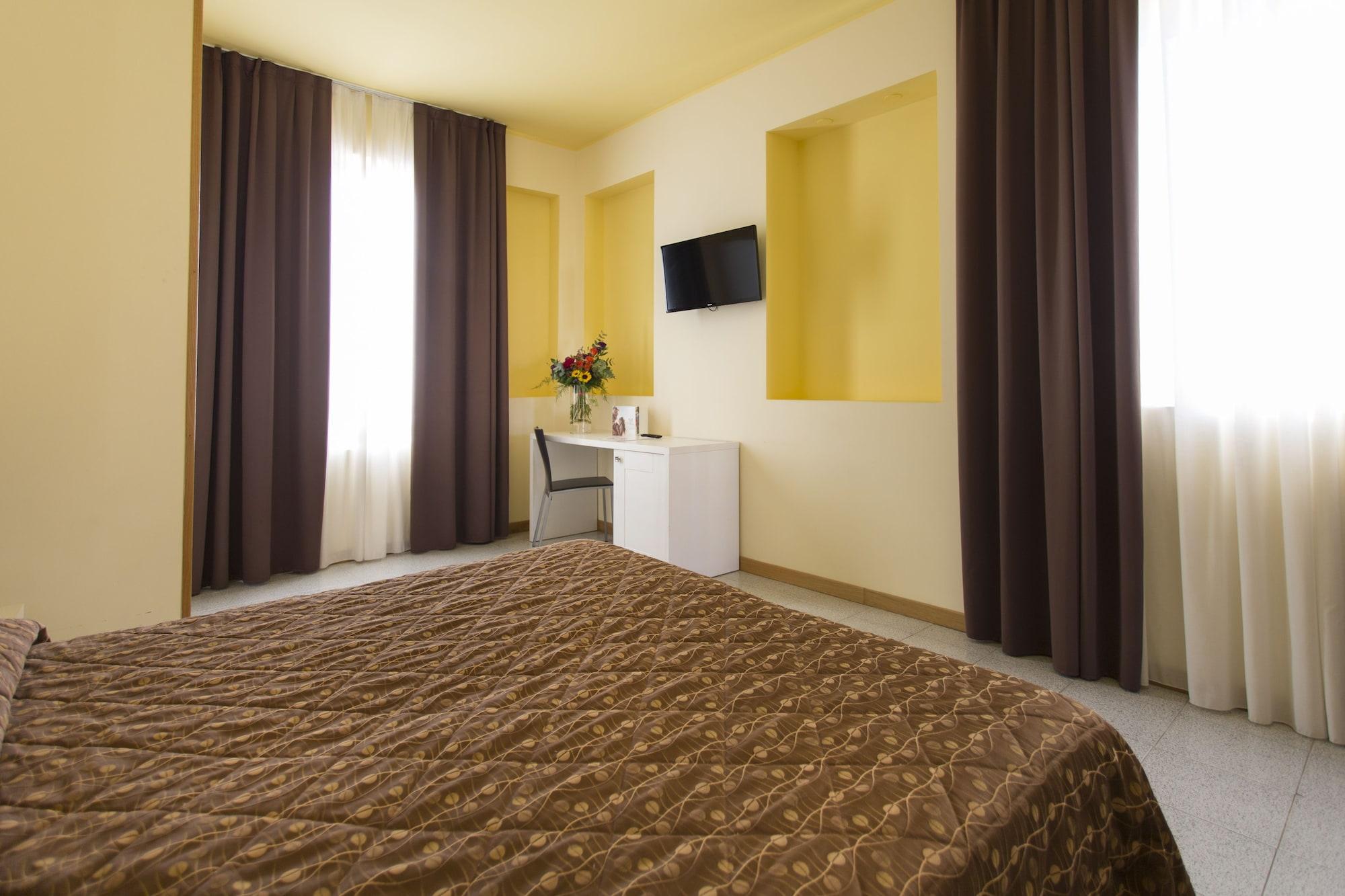 Hotel Villa Margherita Ladispoli Ngoại thất bức ảnh