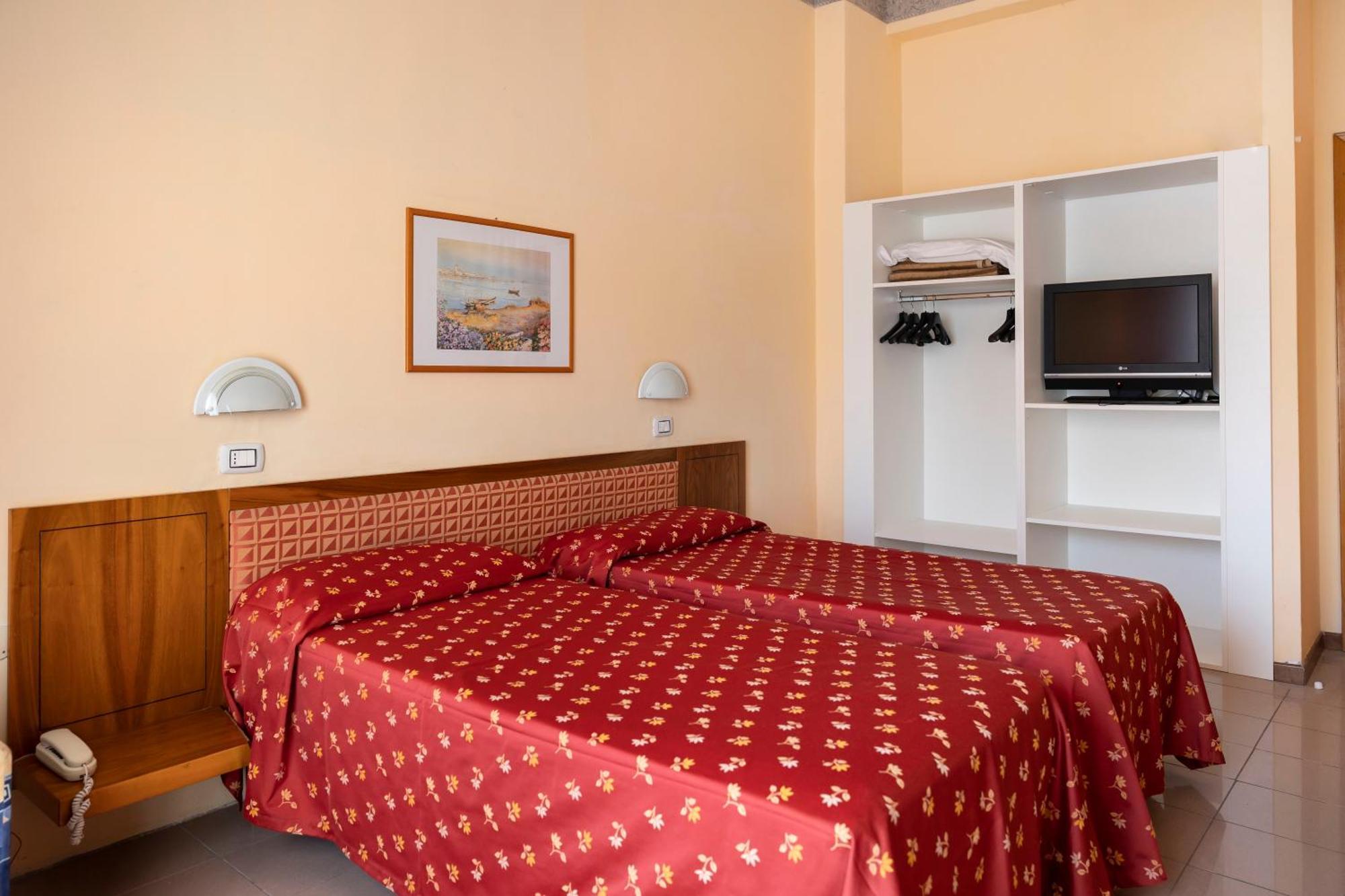 Hotel Villa Margherita Ladispoli Phòng bức ảnh